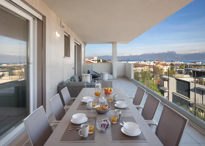 Perla Garda Lake Apartment With Pool