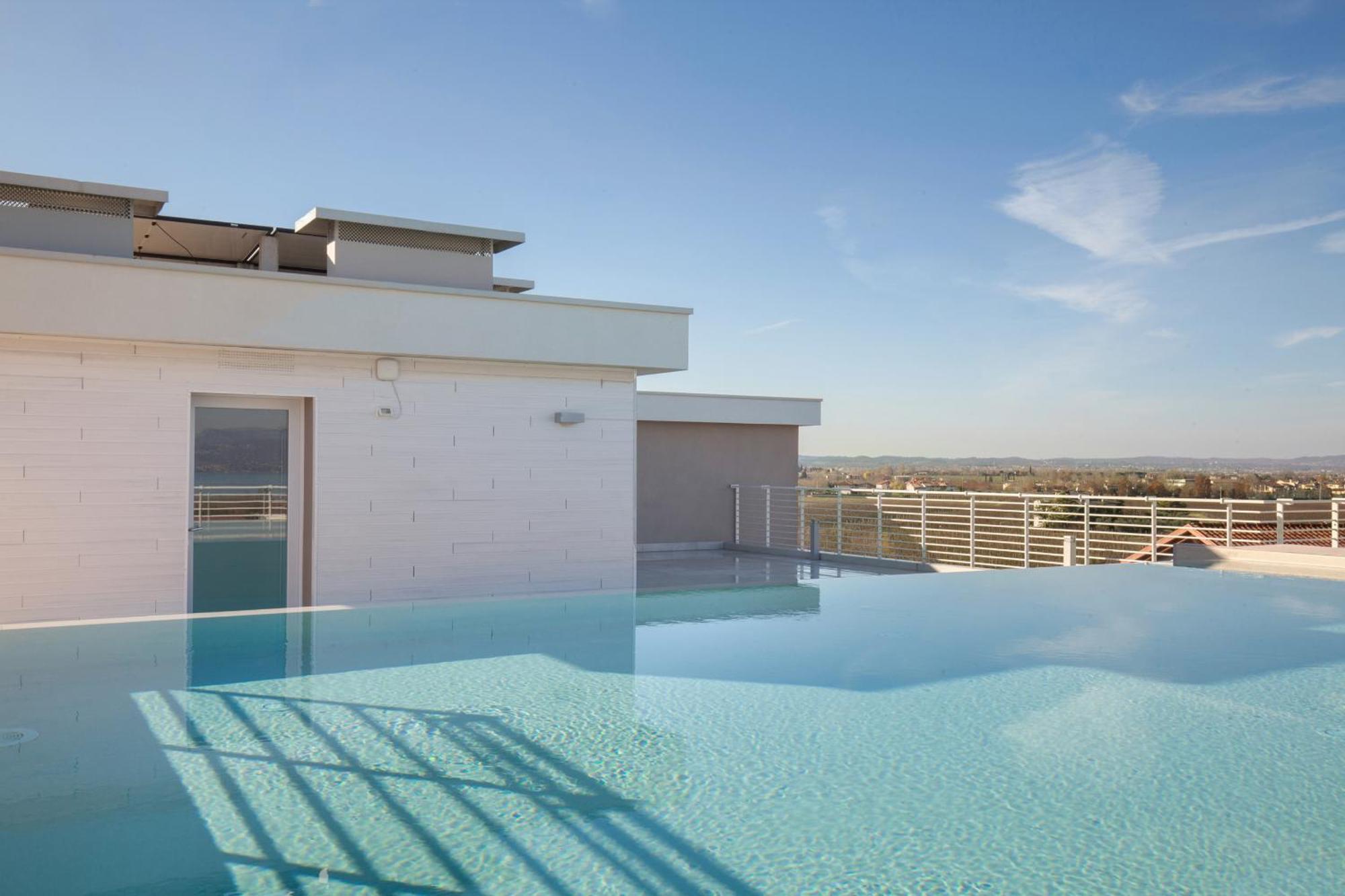 Perla Garda With Pool