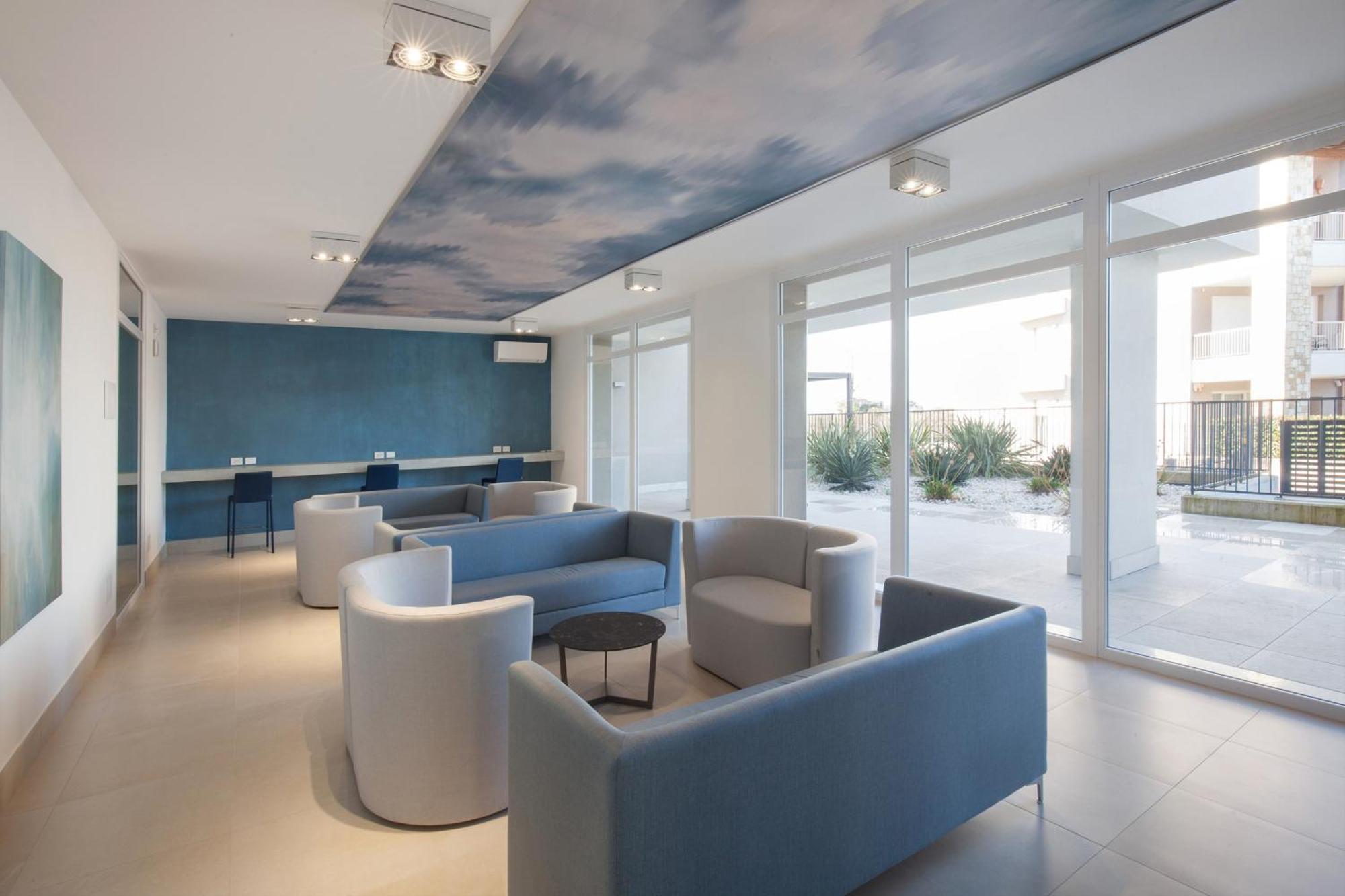 Perla Garda With Pool Appartamento