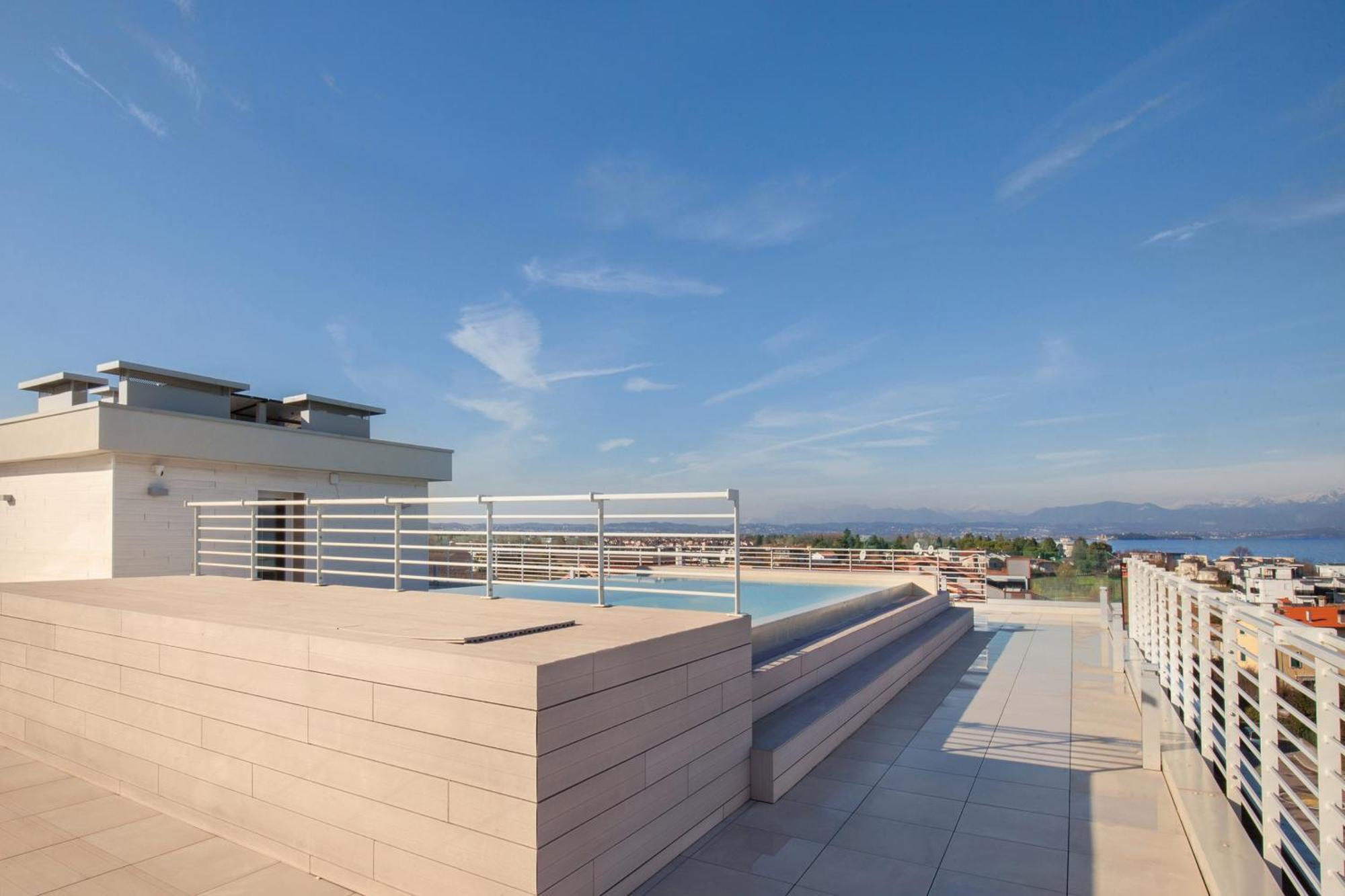 Appartamento Perla Garda With Pool *